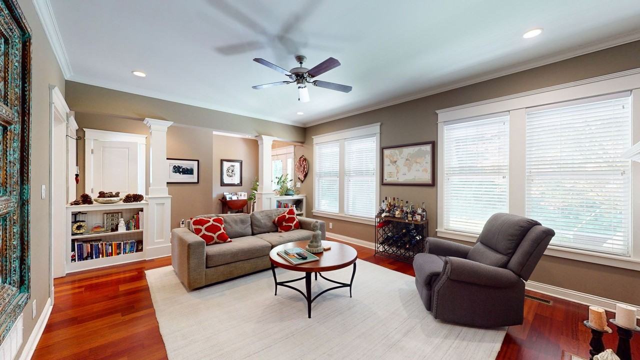 2343 Bickel Rd - Photo 5 of 32