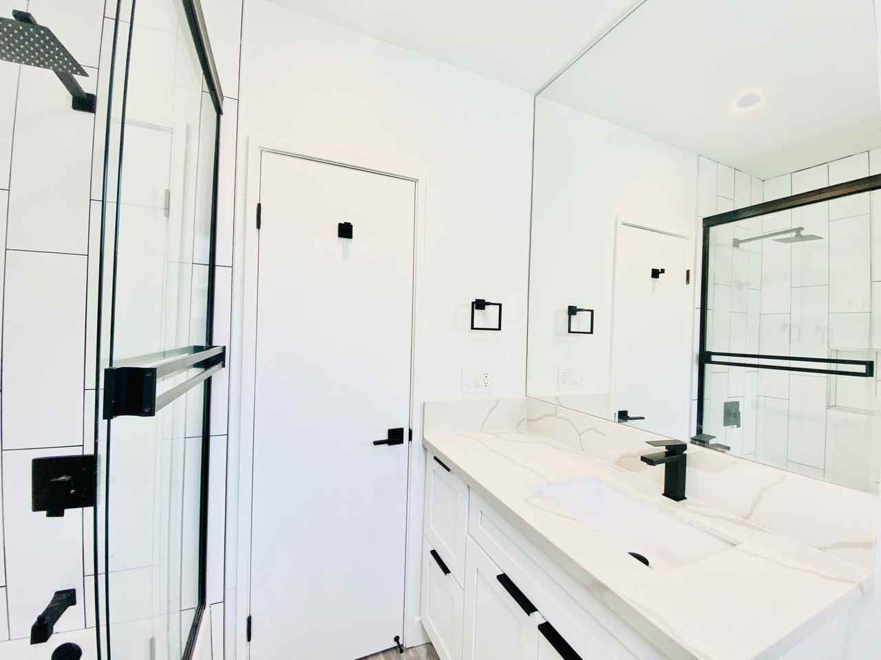 1023 Tremont Street Apartments - Photo 3 of 13