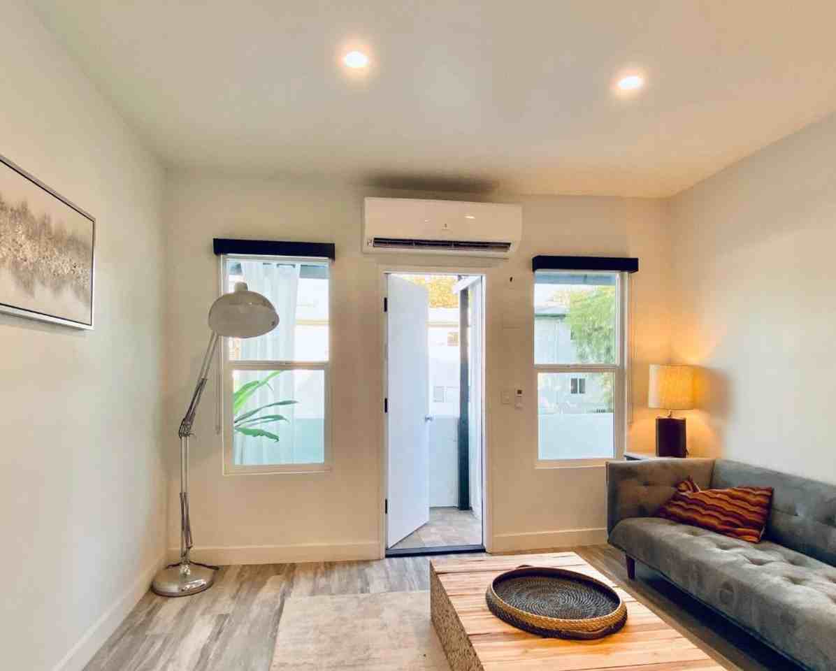 1023 Tremont Street Apartments - Photo 6 of 13