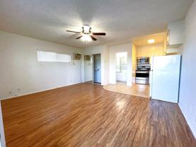 6340 Vineland Ave - Photo 1 of 1