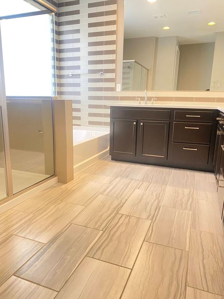 2730 Bonfire Ln - Photo 3 of 16