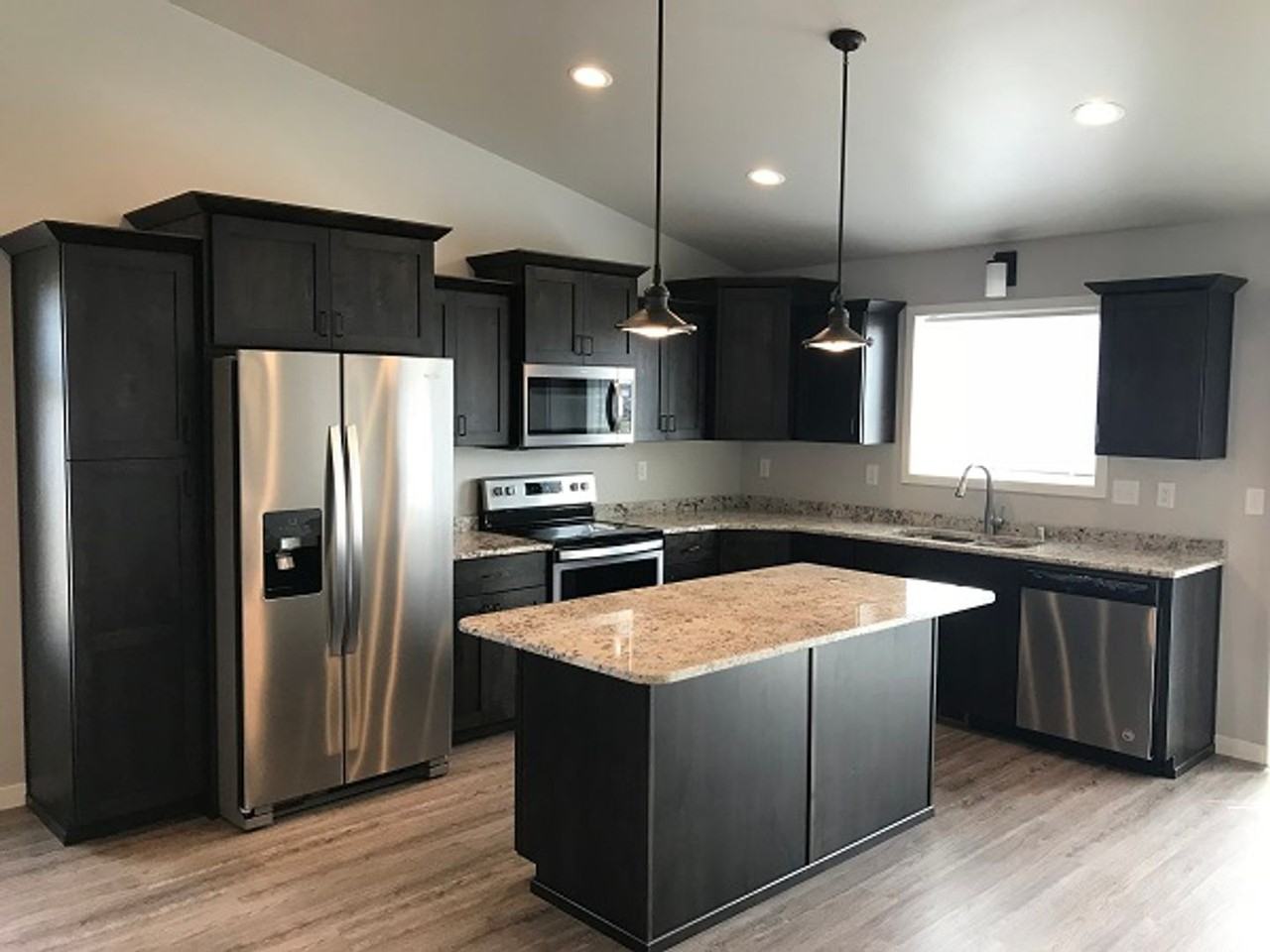 4205 14th Ave S - Photo 3 of 10