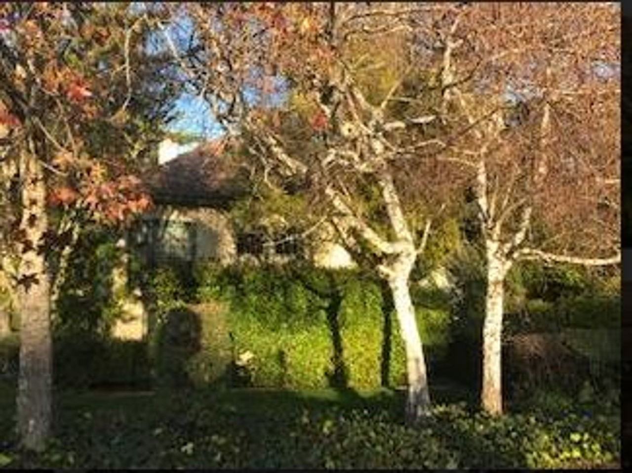 2025 Carmelita Ave - Photo 2 of 24