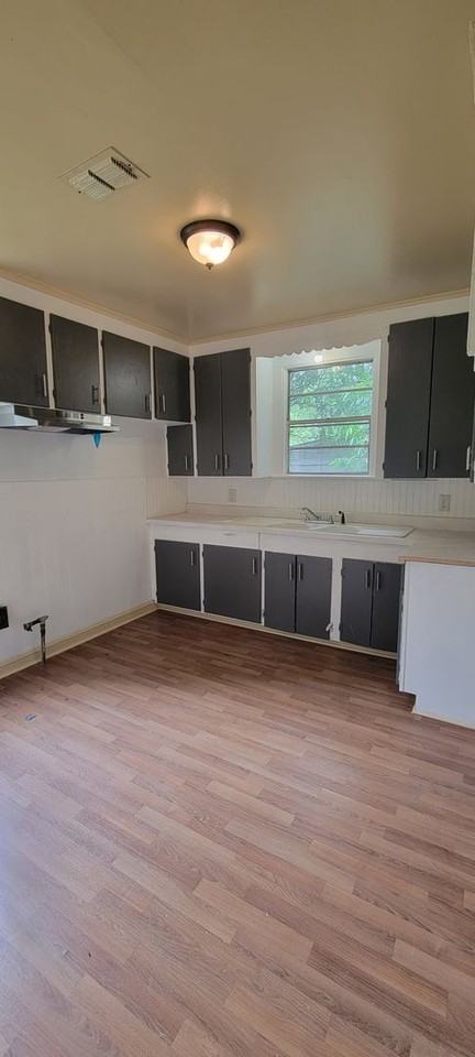 4129 Lamar Ave - Photo 6 of 12