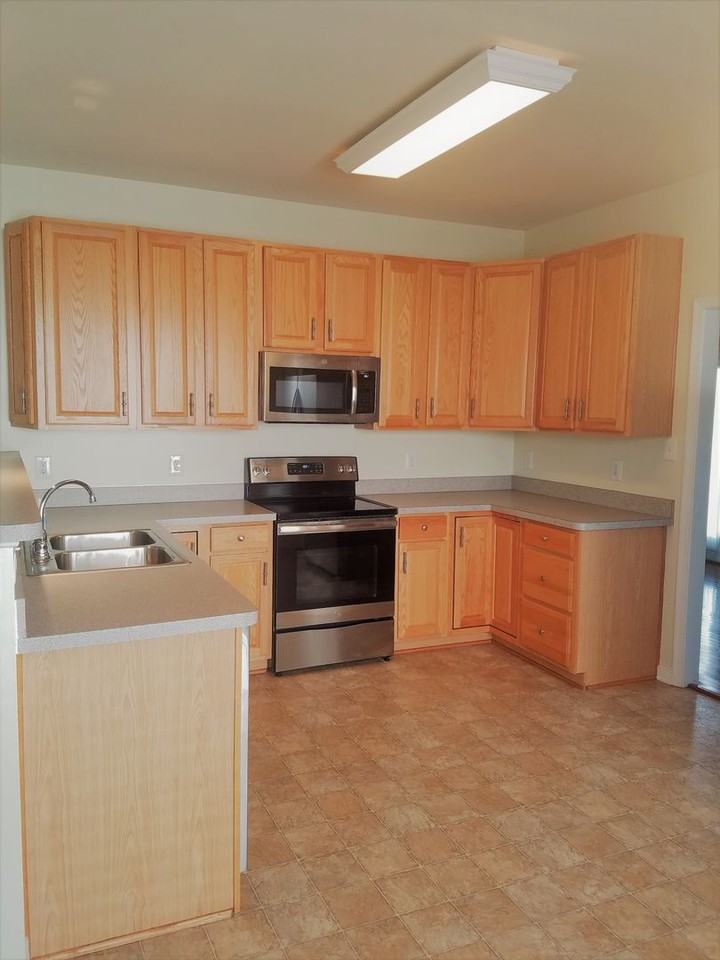 9113 Stonecreek Club Pl - Photo 4 of 29