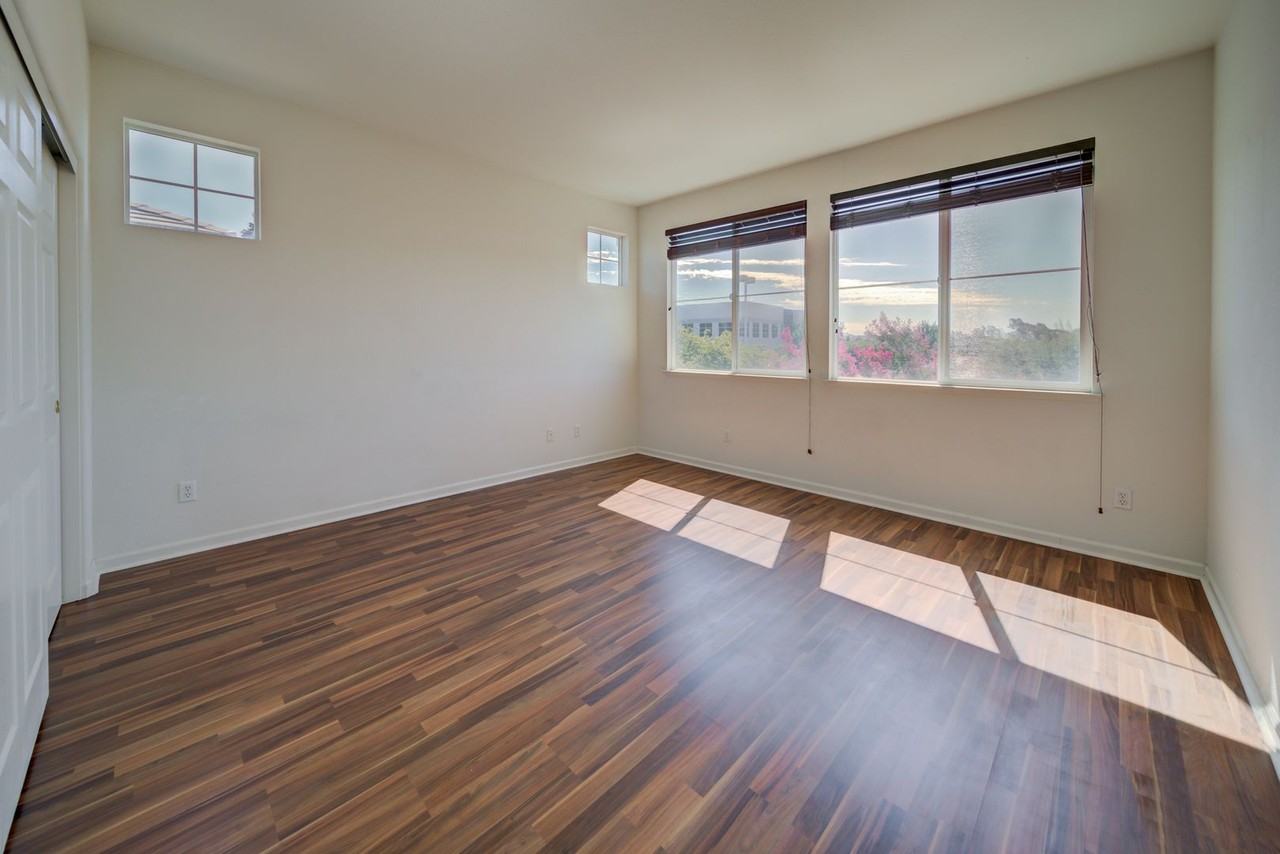 5067 Bianco Cir - Photo 2 of 39