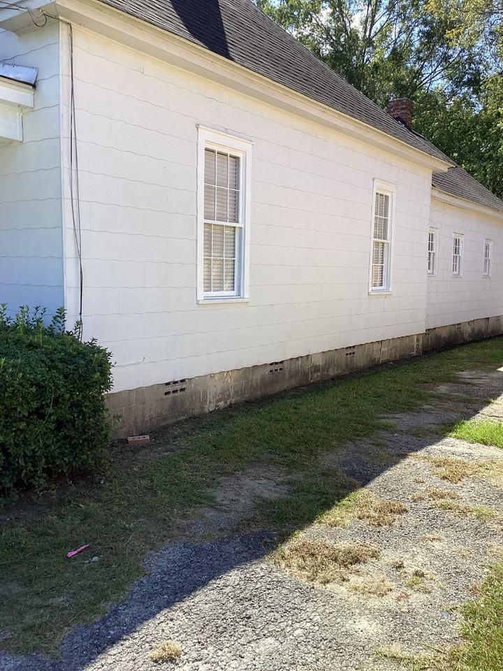 506 S Main St - Photo 2 of 15