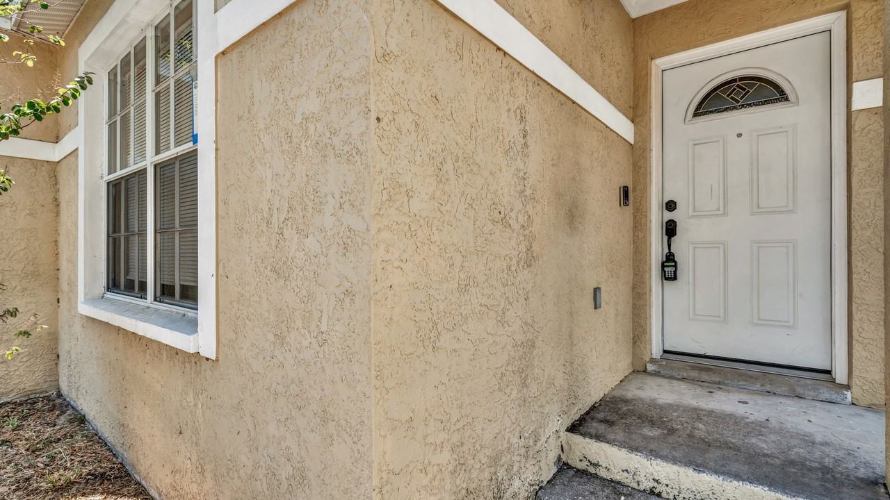 2610 E Lake Ave - Photo 5 of 33