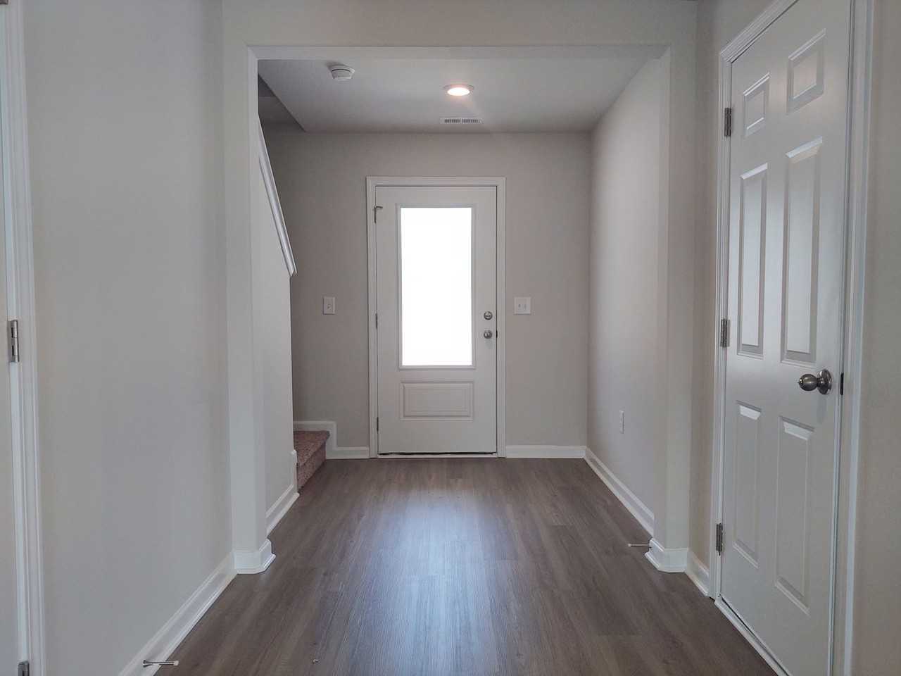 3165 Maple Ridge Dr - Photo 2 of 22