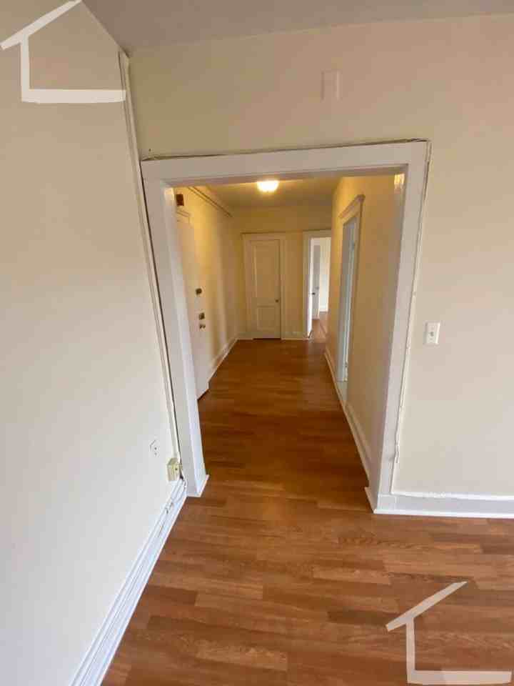 132 Washington St - Photo 7 of 14