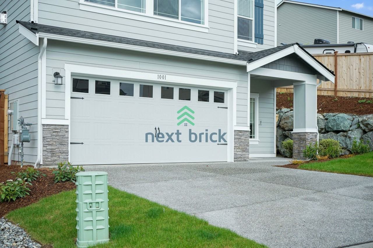 1001 121st Ave Se - Photo 2 of 22