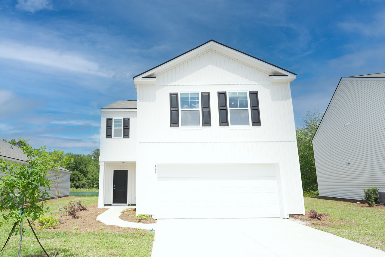 467 Coconut Dr - Photo 2 of 48