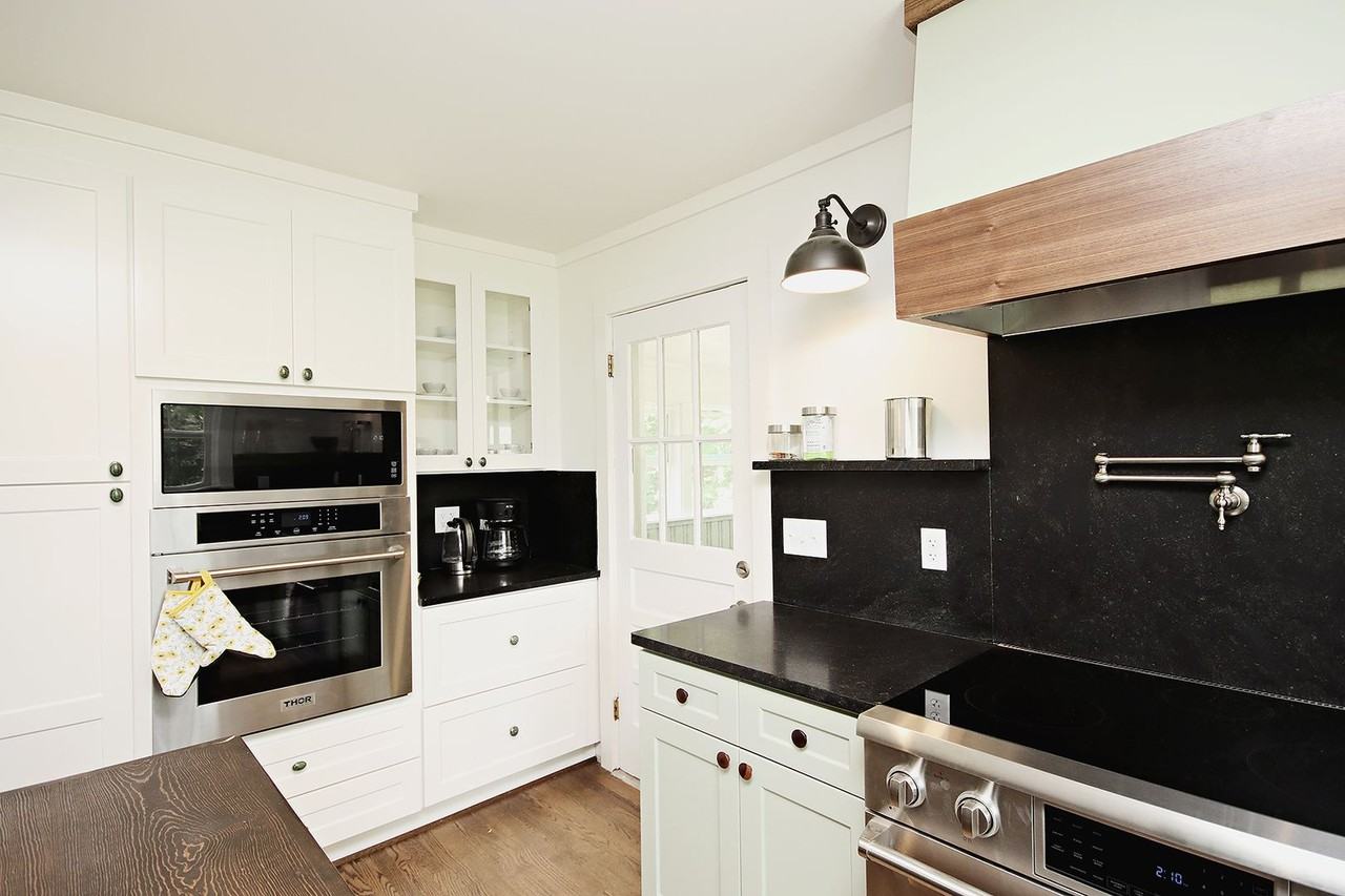 615 Campbell Rd - Photo 3 of 26