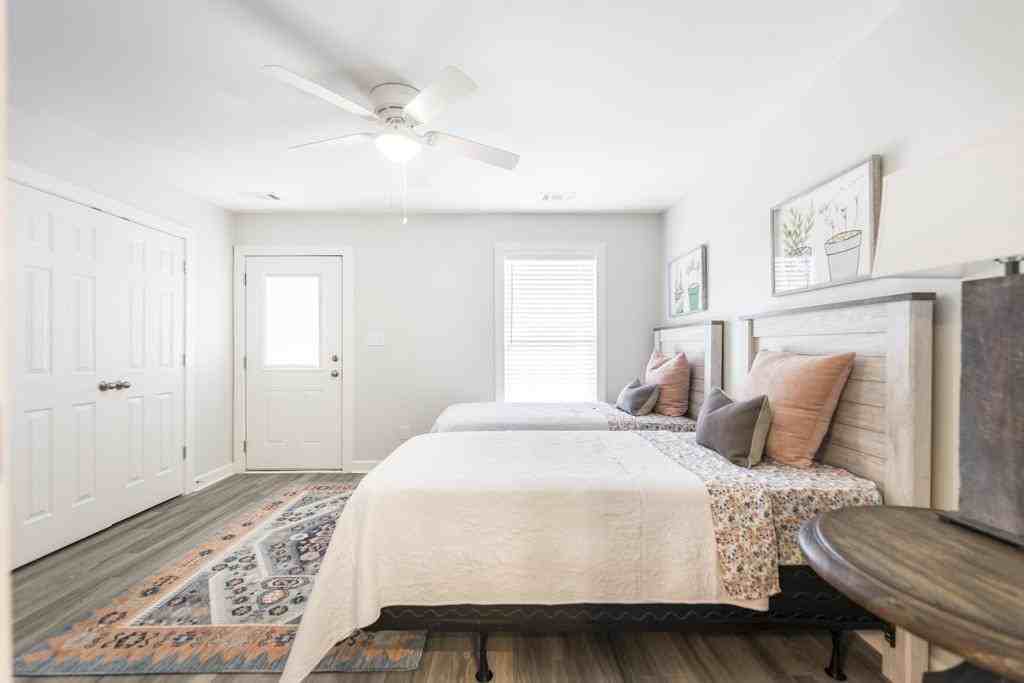 101 101 Webster Way - 1 #1 - Photo 7 of 10