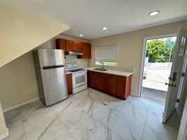 featured image of 1428 Auld Ln