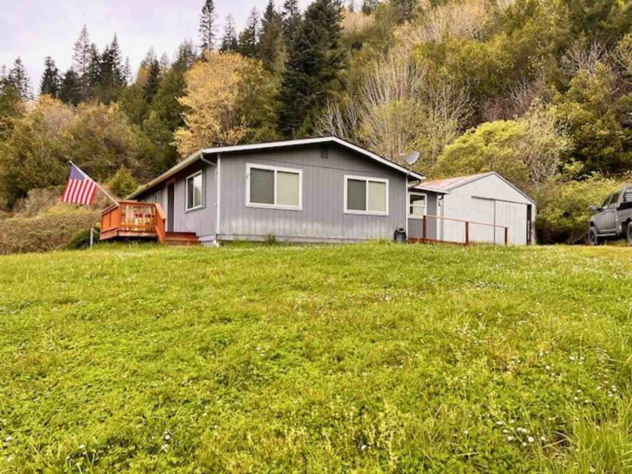 90067 N Fork Ln - Photo 2 of 28