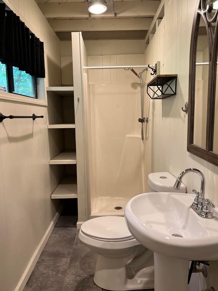 104 Springview Dr #104C - Photo 5 of 8