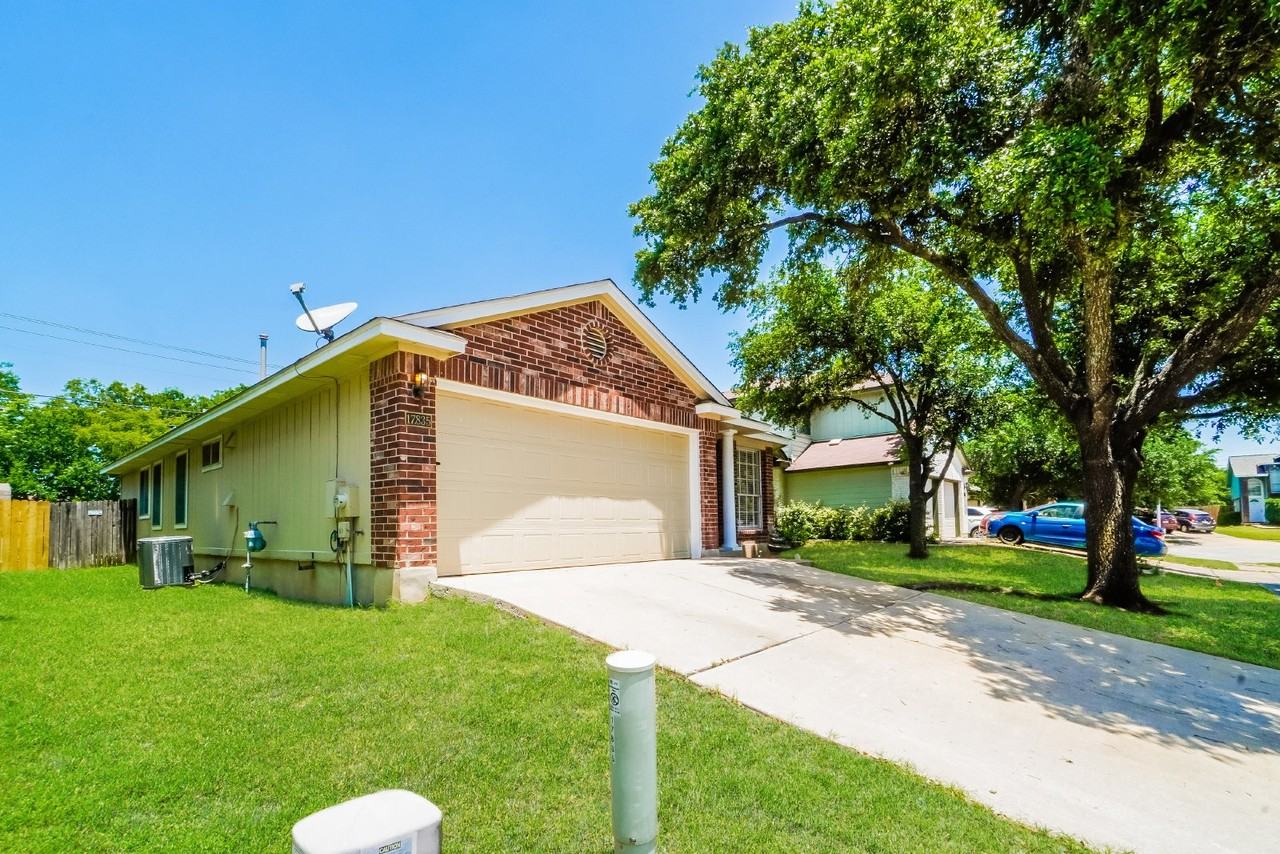 17835 Loch Linnhe Loop - Photo 3 of 27