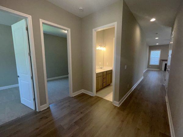 256 Clover Cir - Photo 2 of 17