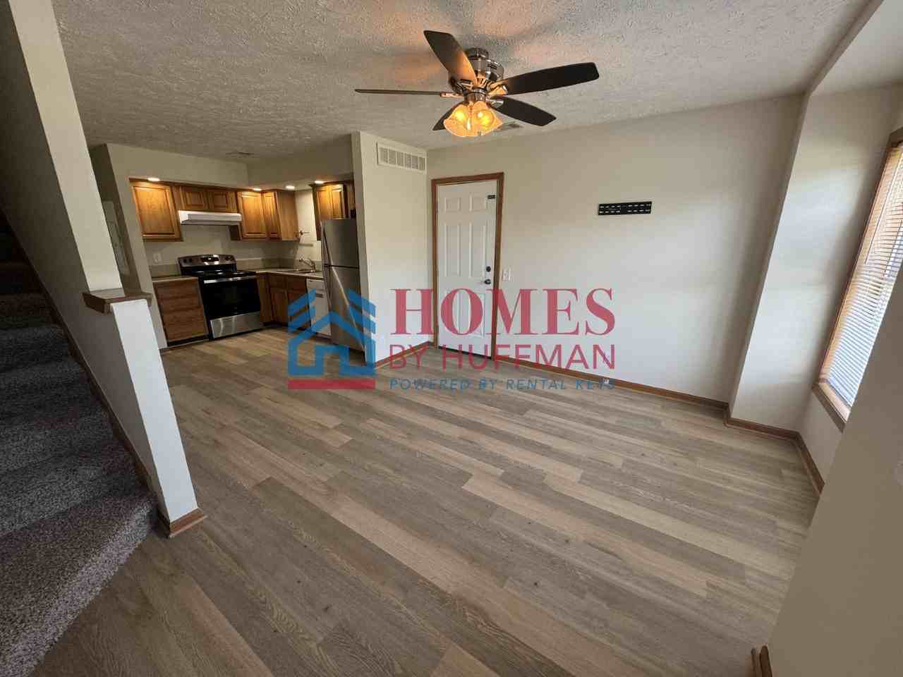 7107 Heim Rd Unit B - Photo 2 of 11