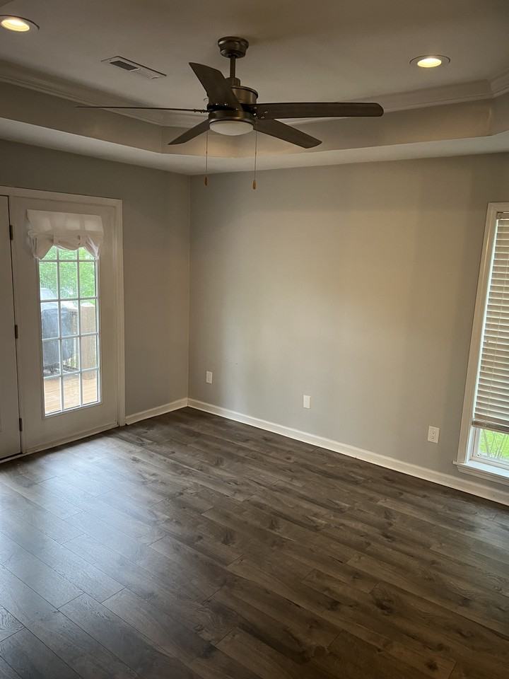 890 Holiday Dr #NA - Photo 2 of 11