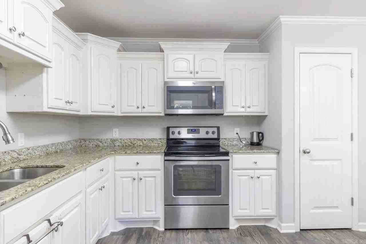 1123 Heights Rd #NA - Photo 6 of 18