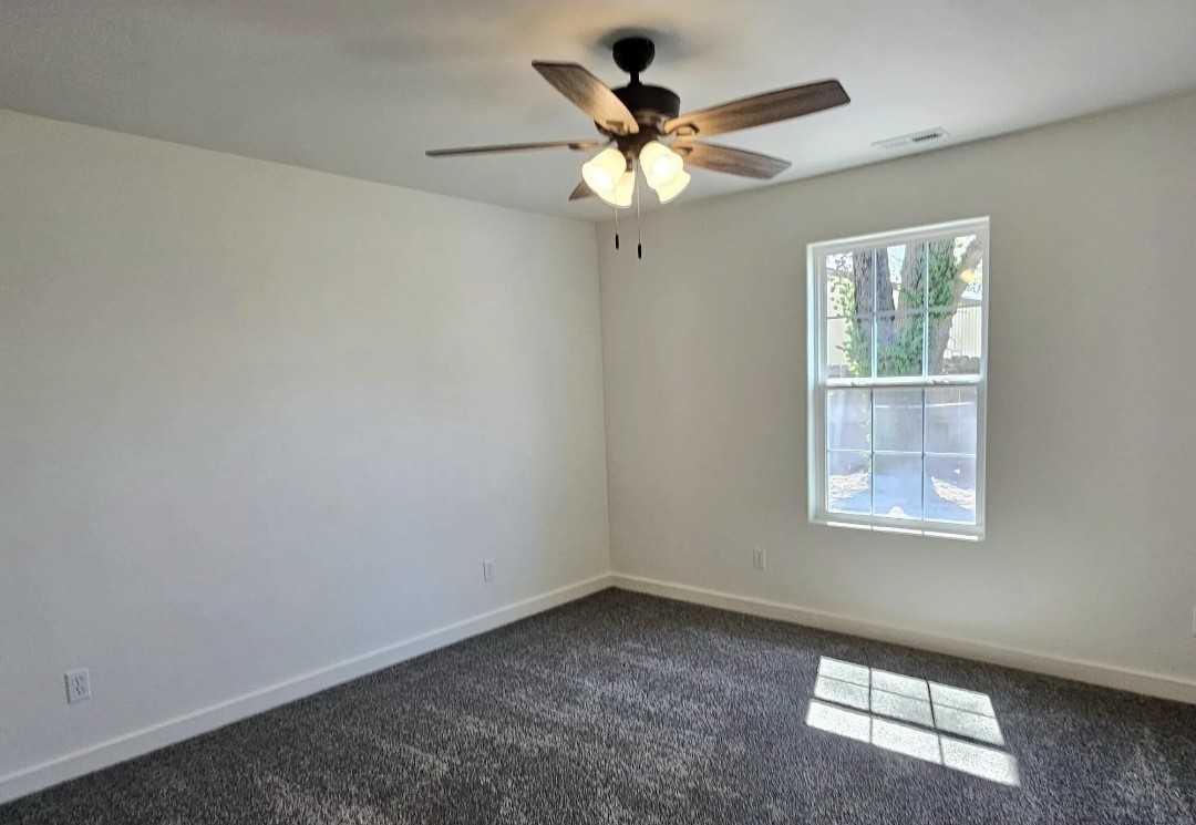 1109 Euclid St #NA - Photo 4 of 17