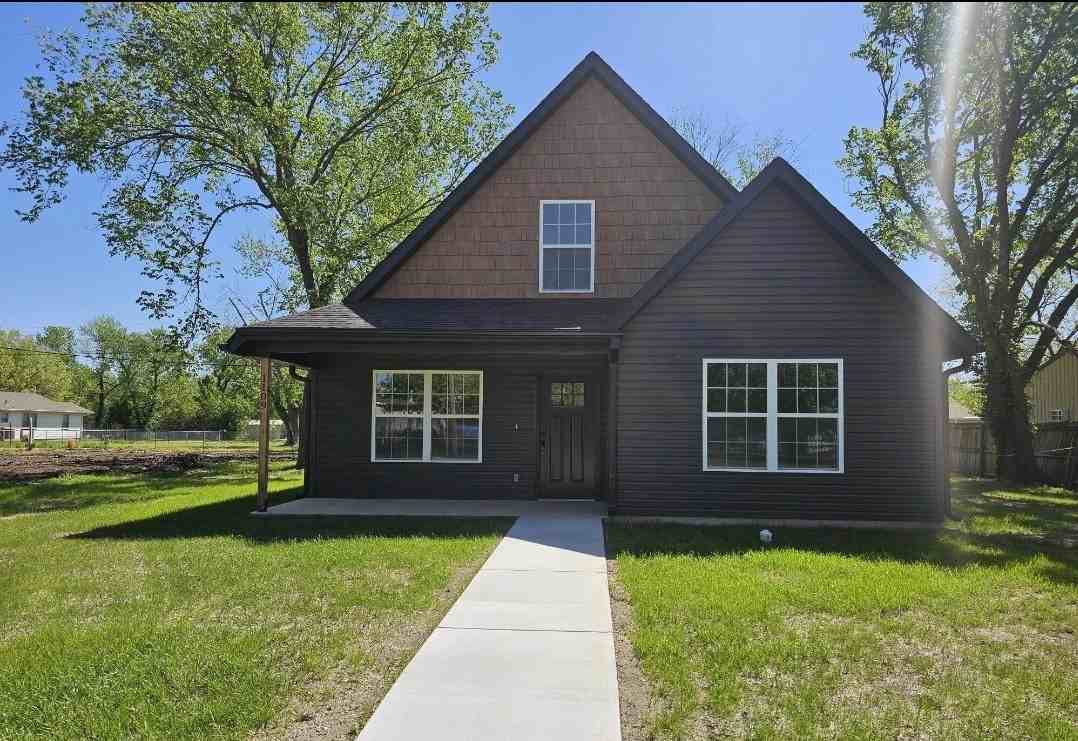 1109 Euclid St #NA - Photo 6 of 17