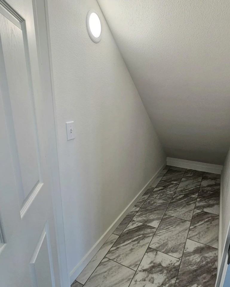 1109 Euclid St #NA - Photo 7 of 17