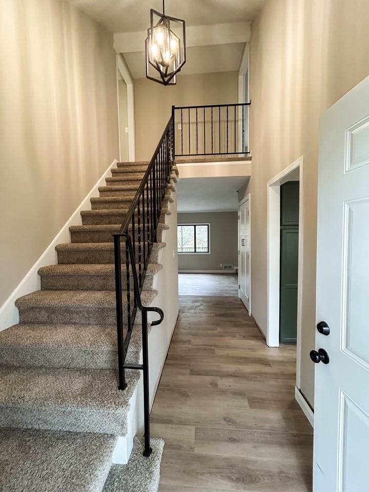 7436 Iden Ave S #NA - Photo 6 of 30