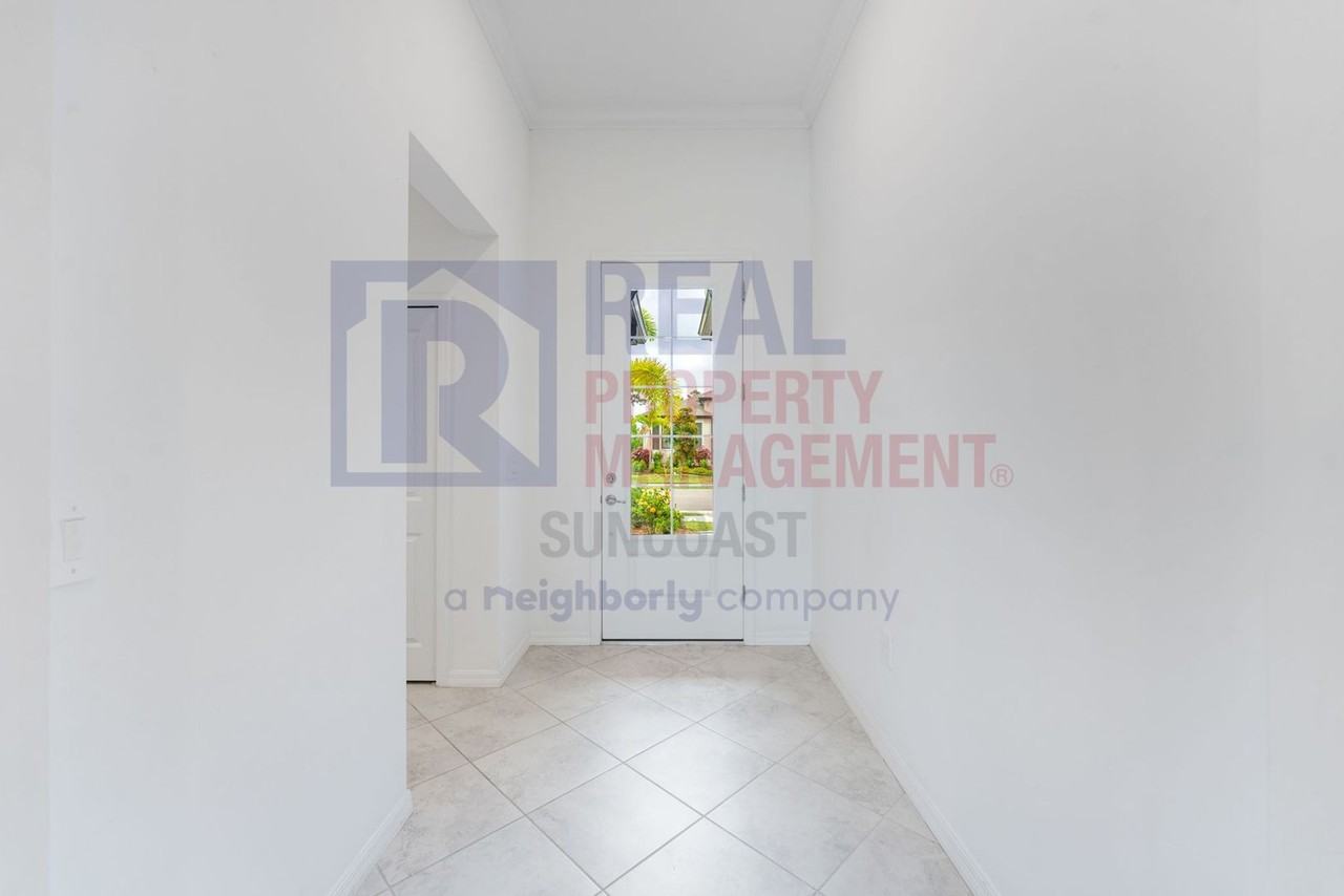 11160 Balfour St - Photo 5 of 27