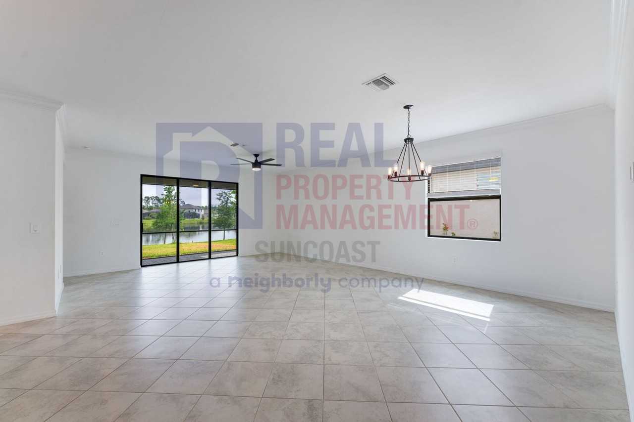 11160 Balfour St - Photo 6 of 27