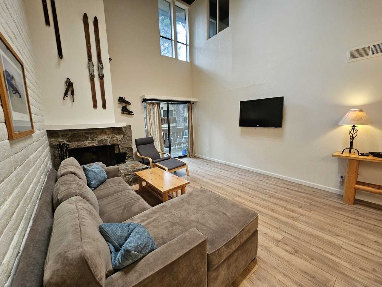 120 Country Club Dr #15CUPPER - Photo 3 of 16