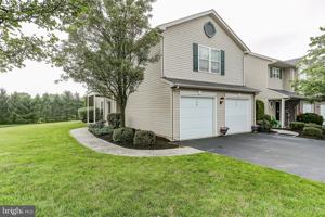 featured image of 126 Sparrow Rd #1