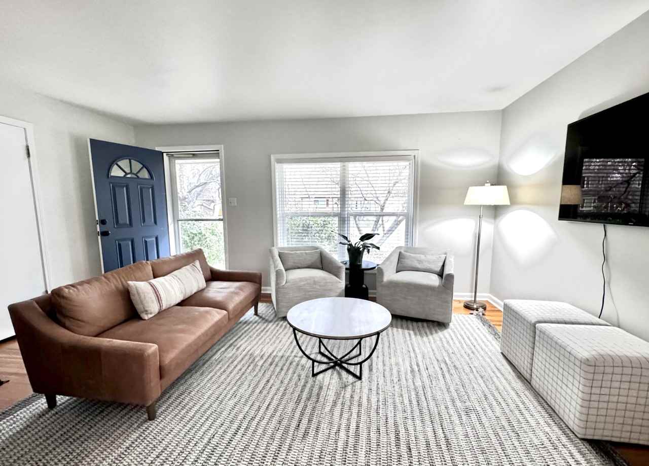 2945 S Vine St #NA - Photo 4 of 23