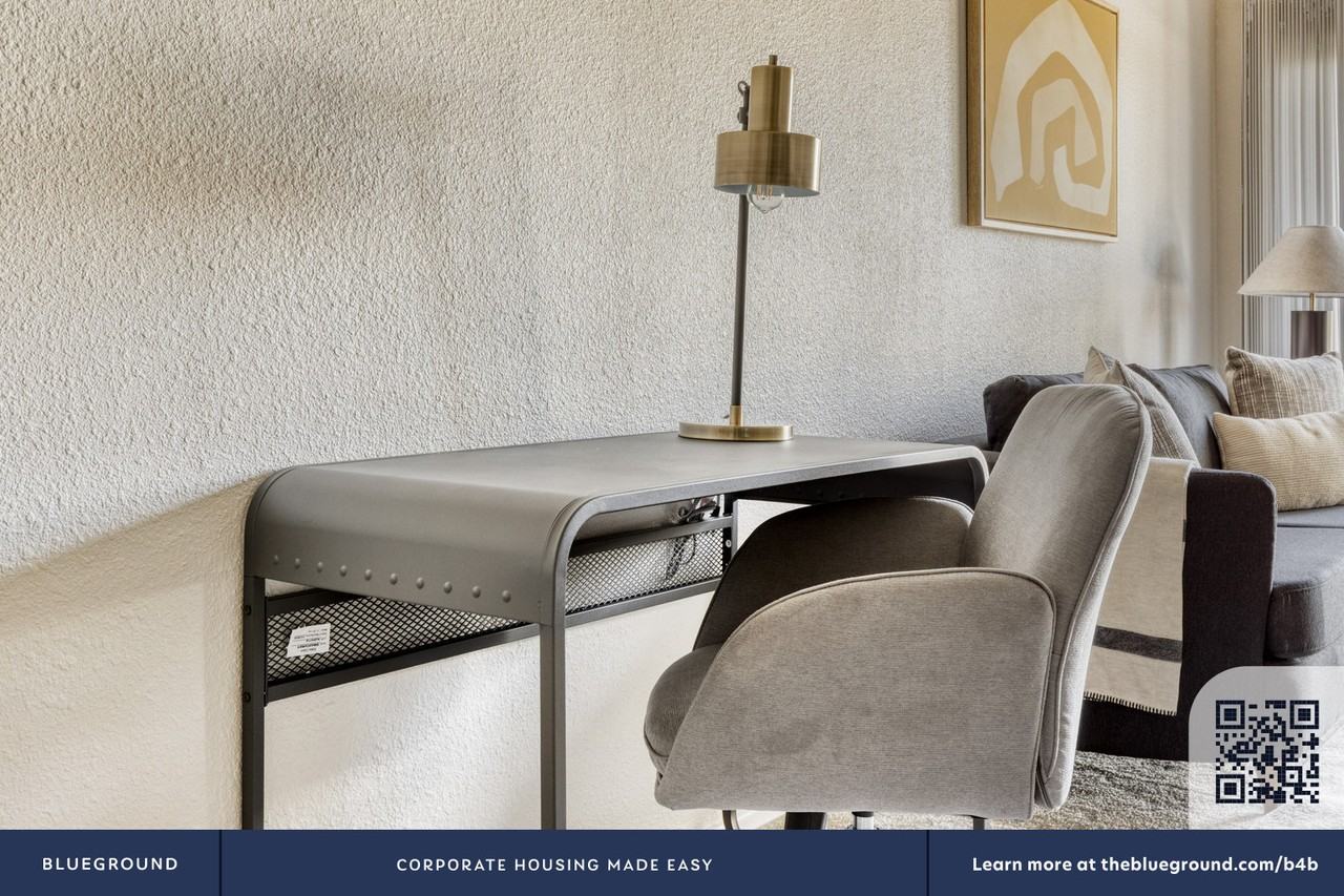 3662 Barham Blvd #585 - Photo 5 of 46