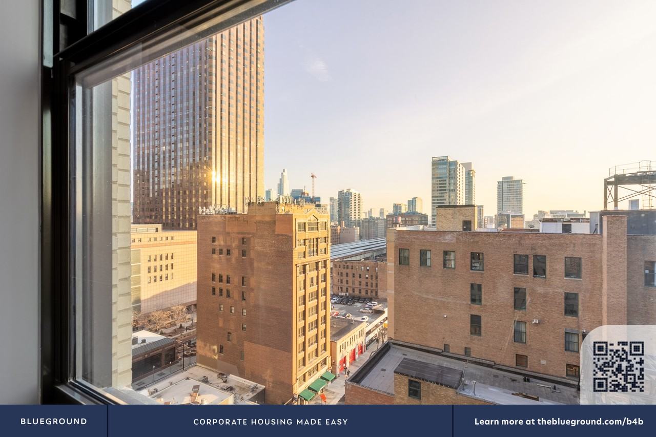 330 S Wells St #192 - Photo 6 of 33