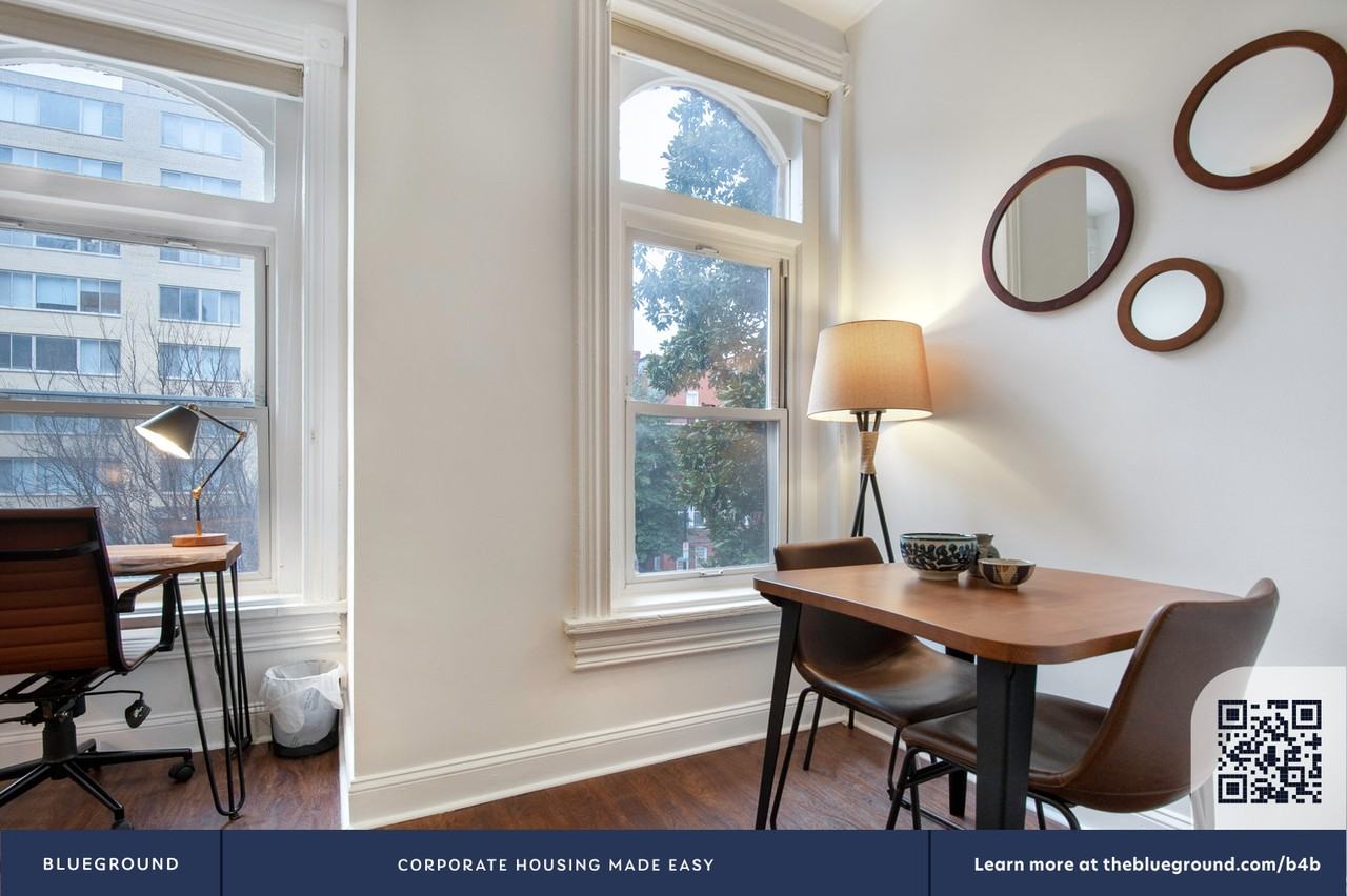 1415 17th Street Northwest - Photo 6 of 47