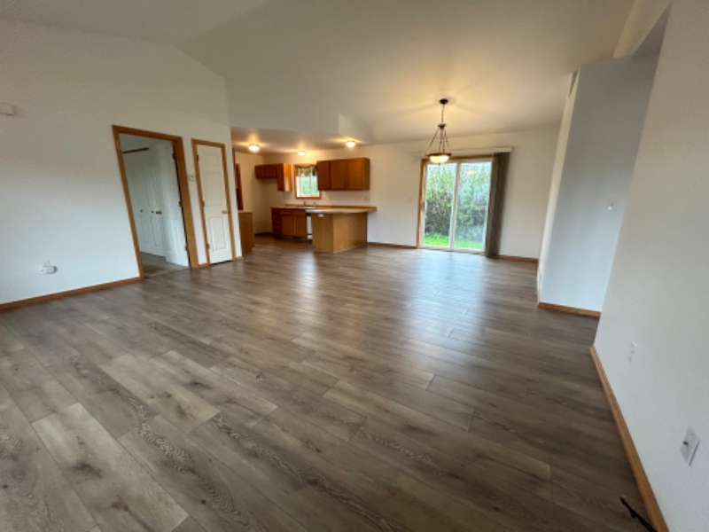 708 Home Run Dr - Photo 3 of 25