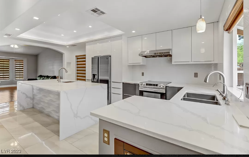 8217 Gillette St - Photo 3 of 20