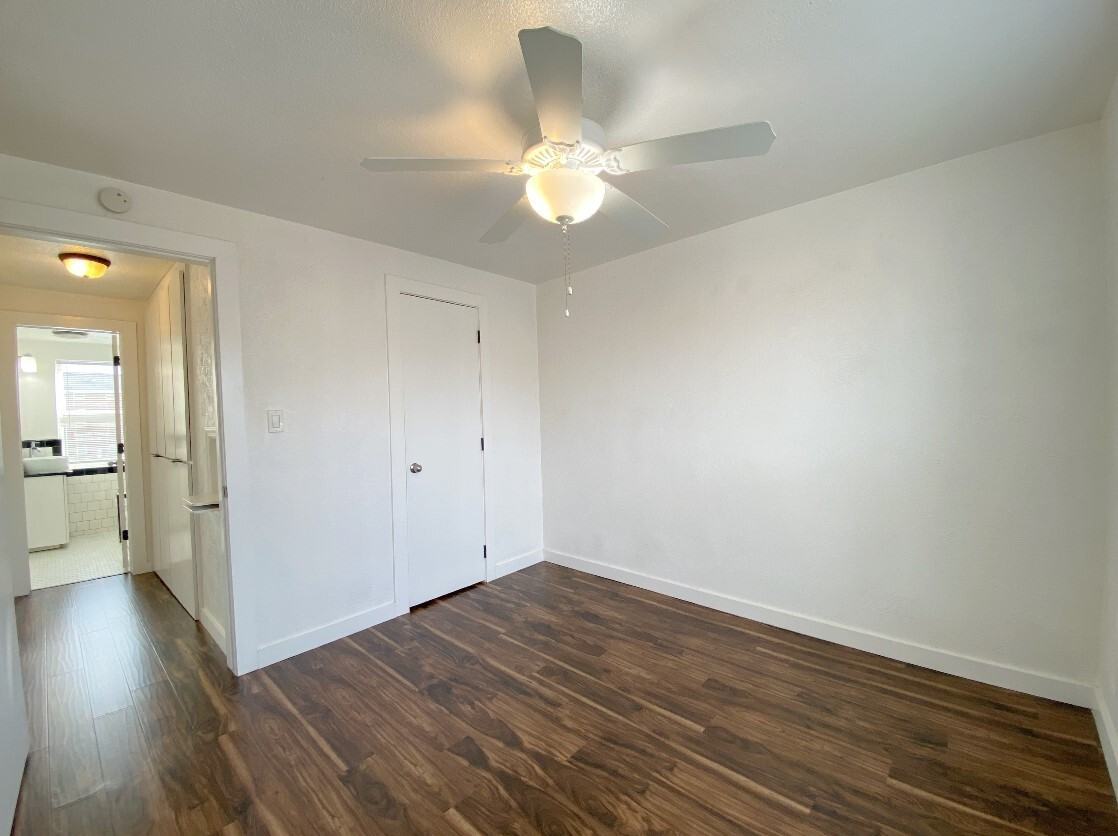 The Albert - Photo 6 of 50