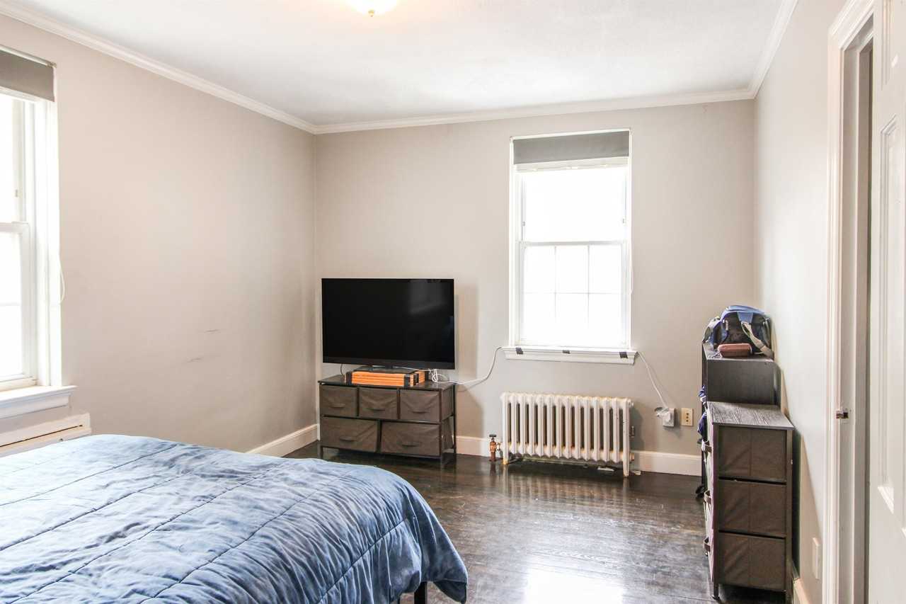 1716 Cambridge Street - Photo 4 of 9