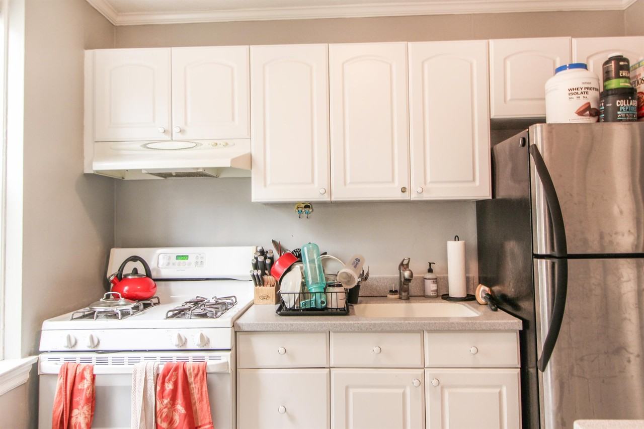 1716 Cambridge Street - Photo 5 of 9