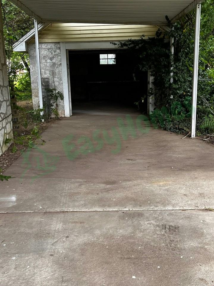 904 Ruth St - Photo 3 of 13