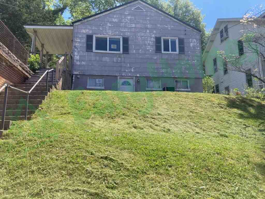 Pet Friendly Houses for Rent in West Side, Charleston, WV - Rental Homes |  Zumper