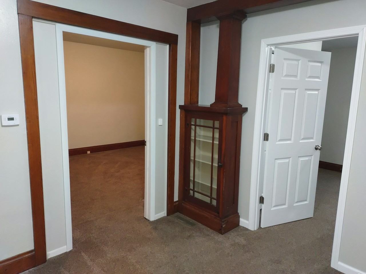 236 East Rose Street, Unit 236 1/2 - Photo 3 of 13