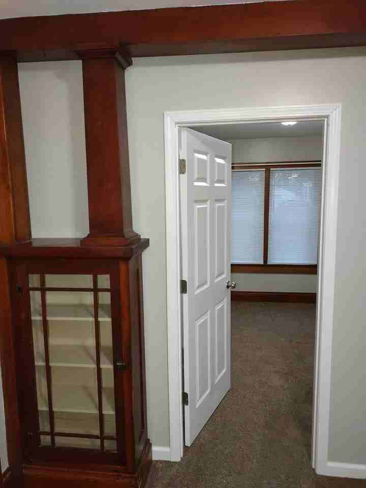 236 East Rose Street, Unit 236 1/2 - Photo 6 of 13