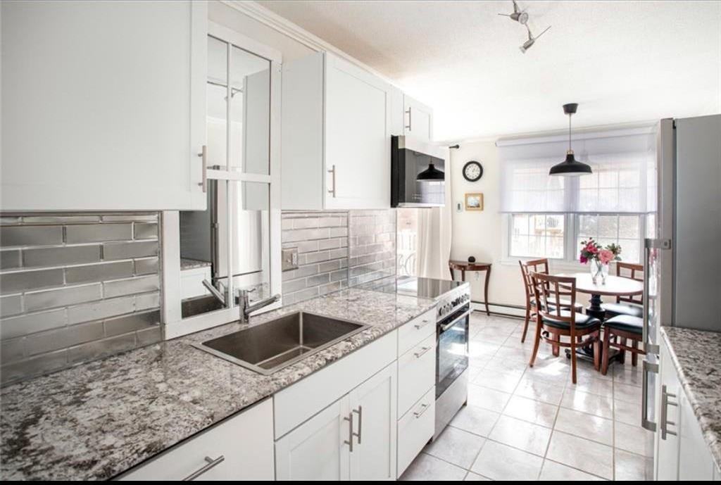 23 Bullocks Point Avenue, Unit 2C - Photo 6 of 23