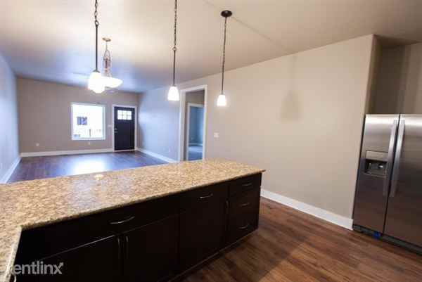 13717 Karen St - Photo 3 of 8