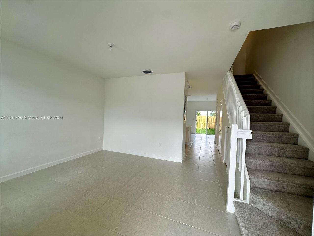 29229 Sw 162nd Ct - Photo 2 of 3